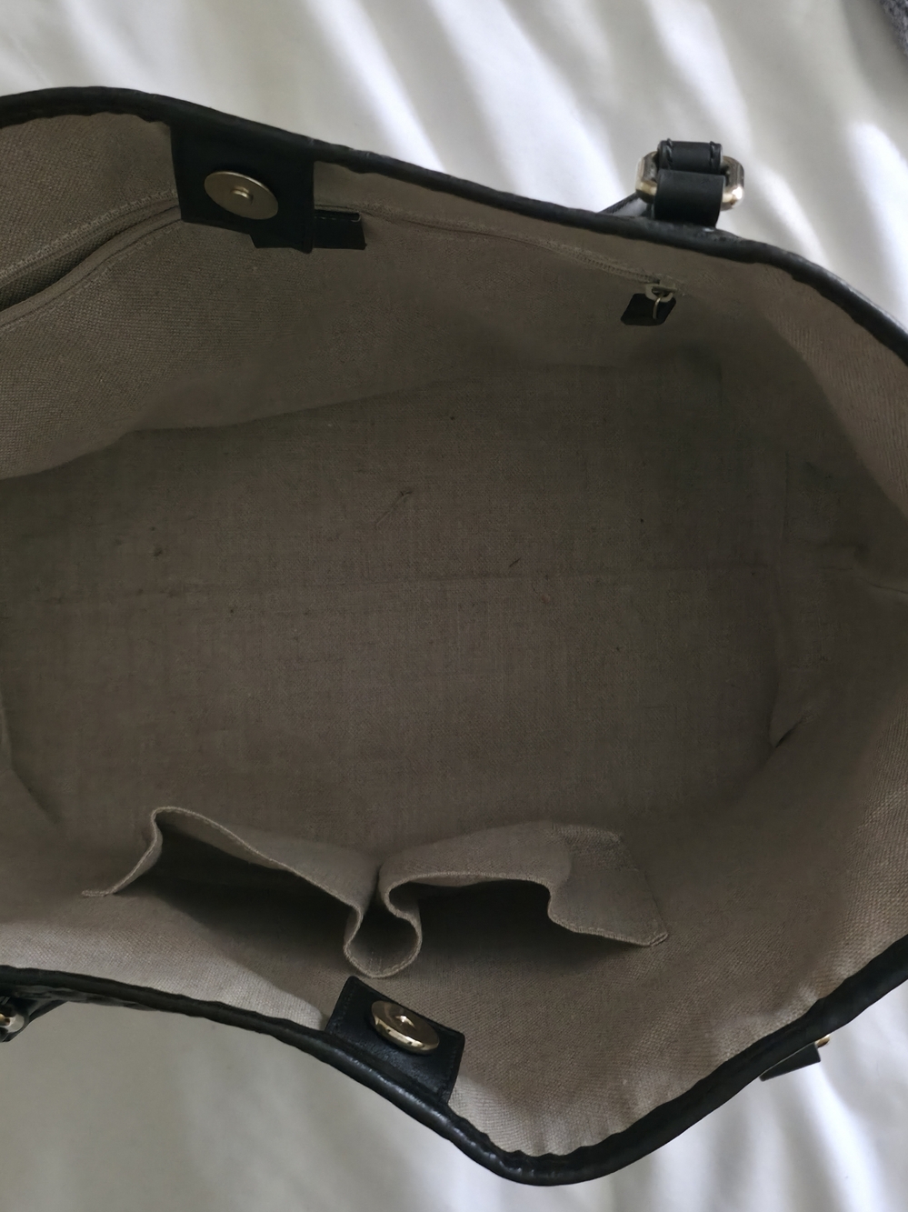 Gucci Microguccissima Bree Tote - Picture 5 of 9